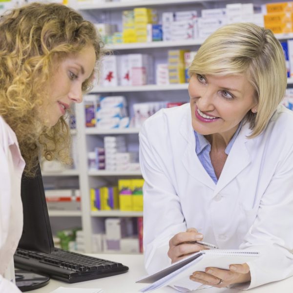 How to Become a Pharmacist